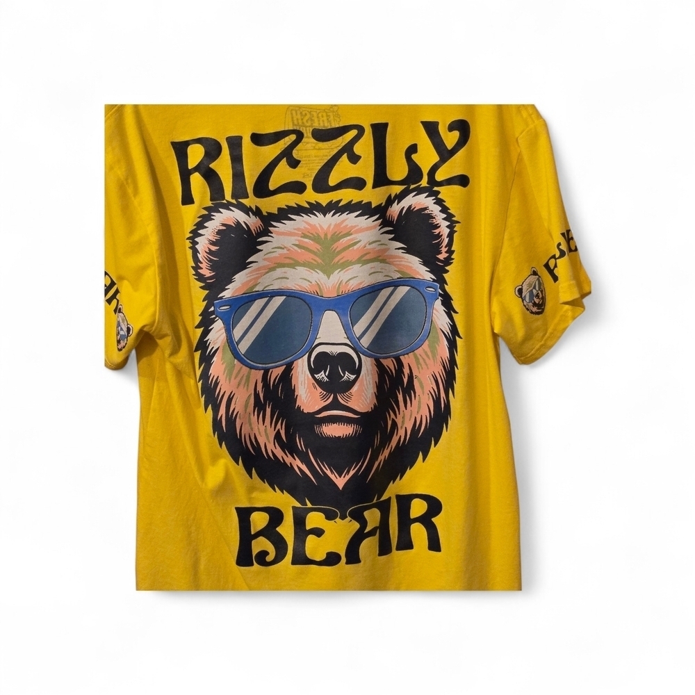 Fresh Laundry Rizzly Bear w/ Sunglasses Fun Whimsical Quirky Bold Yellow Tee XL